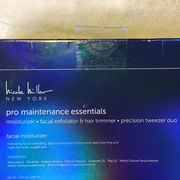 Nicole Miller Pro Maintenance Set - Picture 3 of 3